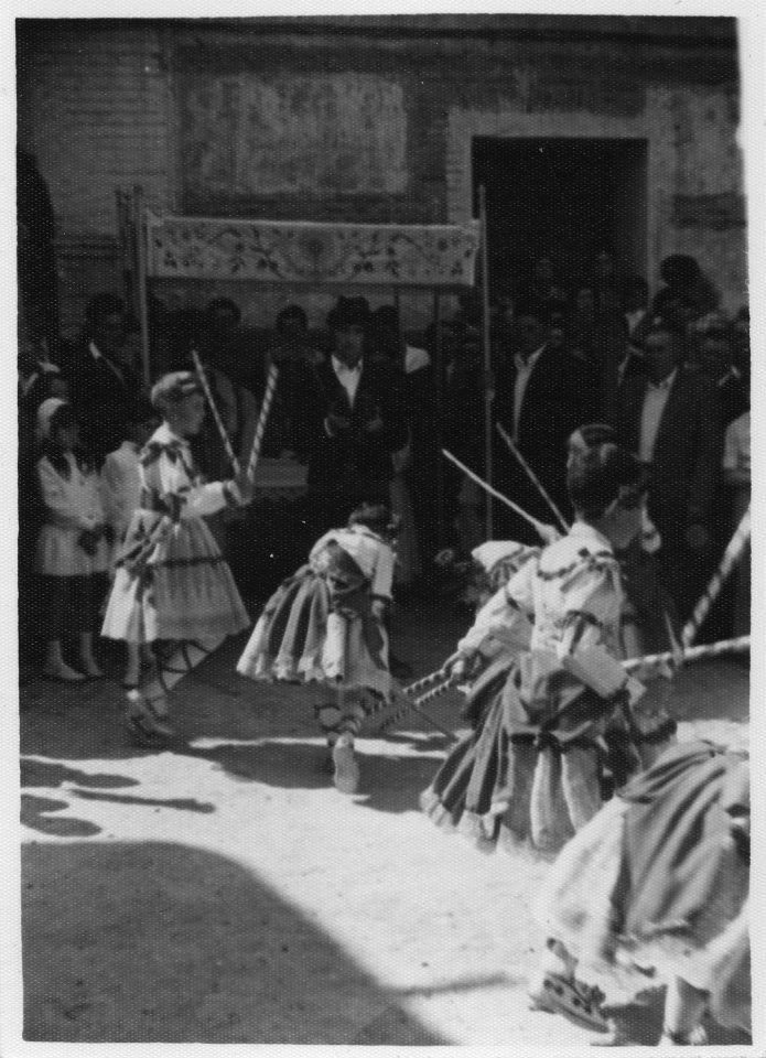 419013_114143955380842_635371127_n