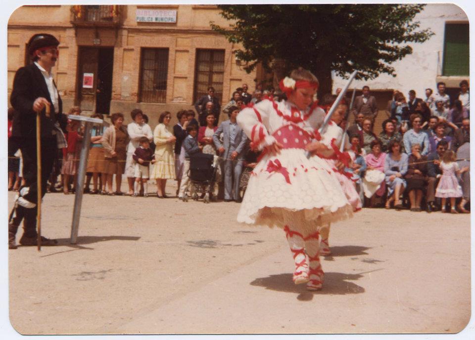 423906_114144515380786_464488241_n