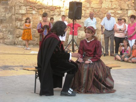 431267_114268595368378_1551574782_n