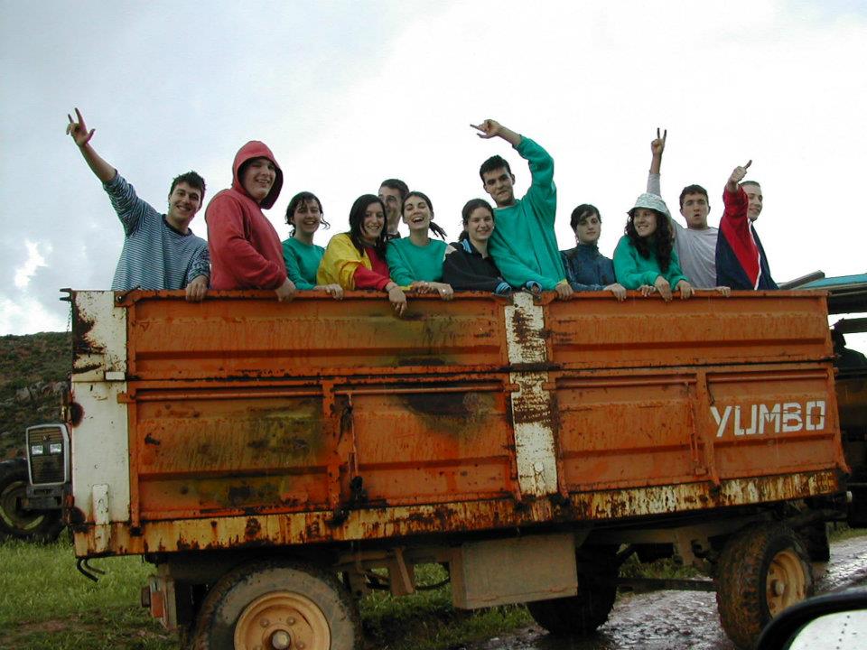 535546_139833906145180_1848129270_n